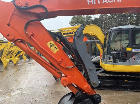 हाइड्रोलिक अंगूठे के साथ मूल जापान प्रयुक्त हिताची ZX60 मिनी क्रॉलर खुदाई मशीन