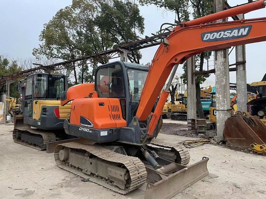 2018 वर्ष प्रयुक्त Doosan DX60-9C मिनी उत्खनन मशीन उत्कृष्ट स्थिति में/उपयोगी Doosan मिनी उत्खनन मशीन बिक्री के लिए