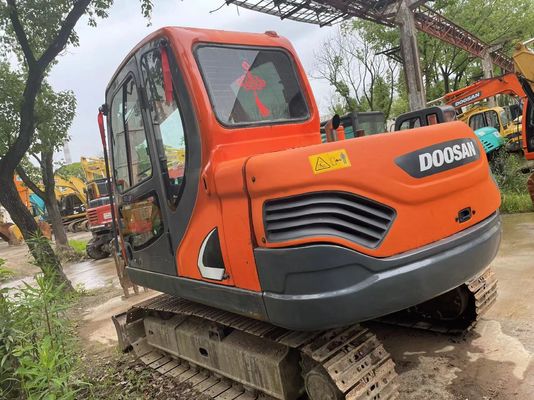 Doosan DX75-9C सेकंड हैंड मिनी एक्सकेवेटर 2017 वर्ष दृश्यता और सुरक्षा