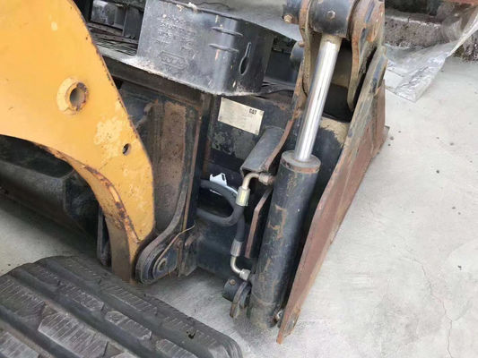 CAT 247B2 सेकंड हैंड स्किड स्टीयर लोडर लंबे समय तक चलने वाला CAT स्किड स्टीयर लोडर