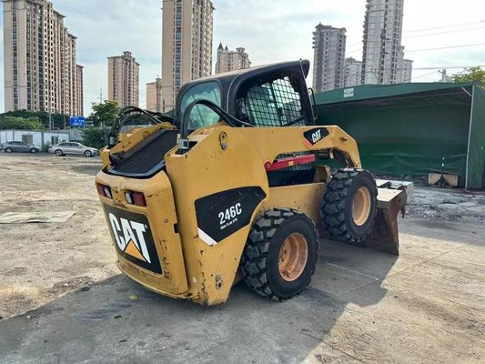 CAT 246C मूल रंग इस्तेमाल किया स्किड स्टीयर लोडर सुरक्षा और सटीकता अच्छी स्थिति में