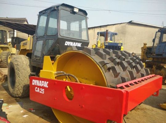 इस्तेमाल किया CA25 Dynapac एकल ड्रम रोलर भेड़ पैर के साथ स्थिर संचालन