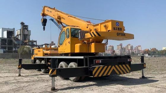 XCMG QY50K-II 50 टन प्रयुक्त ट्रक क्रेन उच्च क्षमता प्रयुक्त बूम ट्रक