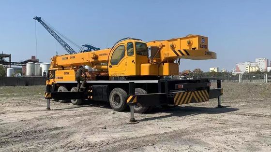 XCMG QY50K-II 50 टन प्रयुक्त ट्रक क्रेन उच्च क्षमता प्रयुक्त बूम ट्रक