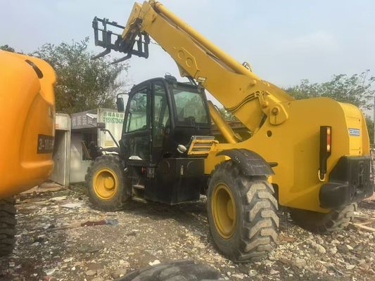 मूल रंग प्रयुक्त दूरबीन हैंडलर XCMG XT680-170 स्थिर संचालन