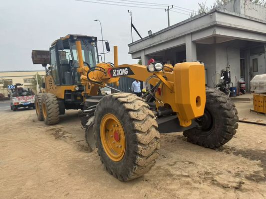 6 ड्राइव मोटर ग्रेडर 2023 वर्ष इस्तेमाल किया XCMG GR2153 मोटर ग्रेडर निर्माण के लिए ईंधन दक्षता