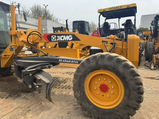 6 ड्राइव मोटर ग्रेडर 2023 वर्ष इस्तेमाल किया XCMG GR2153 मोटर ग्रेडर निर्माण के लिए ईंधन दक्षता