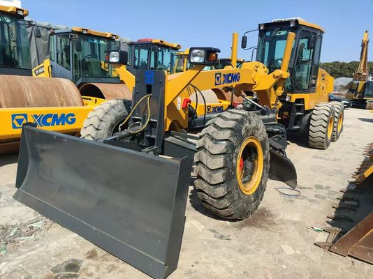 कमिंस इंजन 2024 वर्ष इस्तेमाल किया XCMG GR2153 मोटर ग्रेडर फ्रंट ब्लेड के साथ