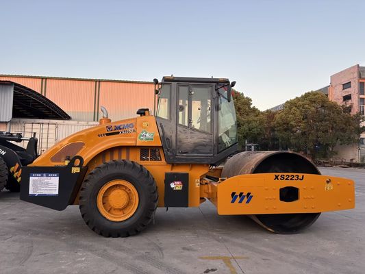 प्रयुक्त XCMG XS223J सिंगल ड्रम कम्पैक्टर आसान संचालन और अच्छी स्थिति
